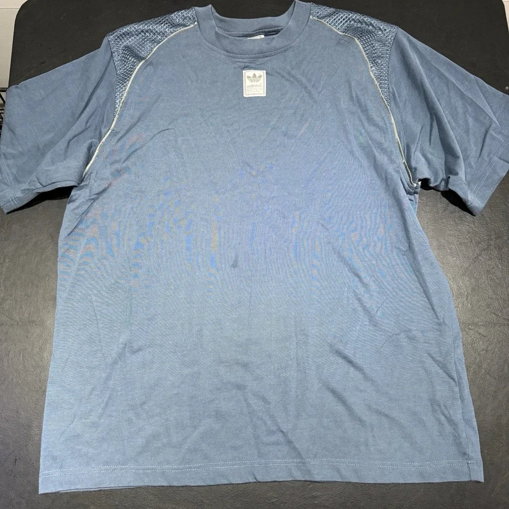 Vintage Adidas 90s T-Shirt Men‎ L Blue Y2K Heavyweight Crewneck Mesh Soccer Logo
